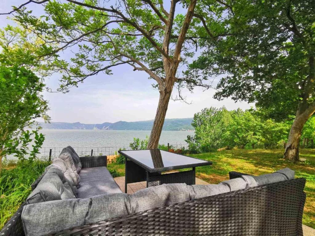 Kuca Za Odmor-Zelena Oaza Golubac Exterior foto